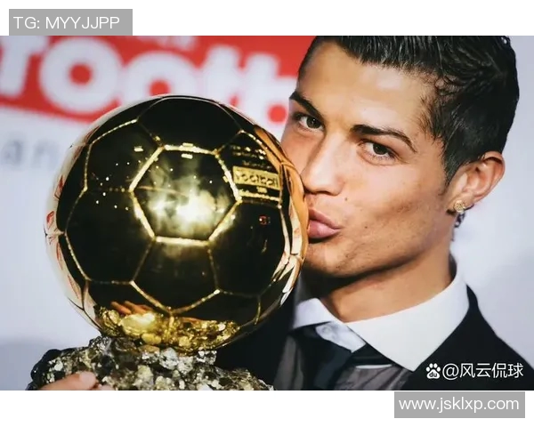 全球足球三大巨星全名单一览精彩回顾及成就对比